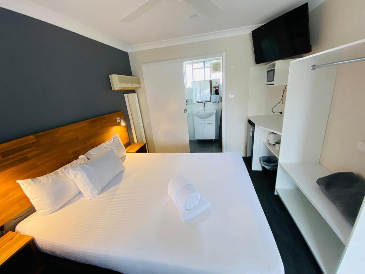 Nowra Motor Inn Bagian luar foto