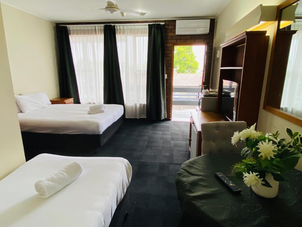 Nowra Motor Inn Bagian luar foto