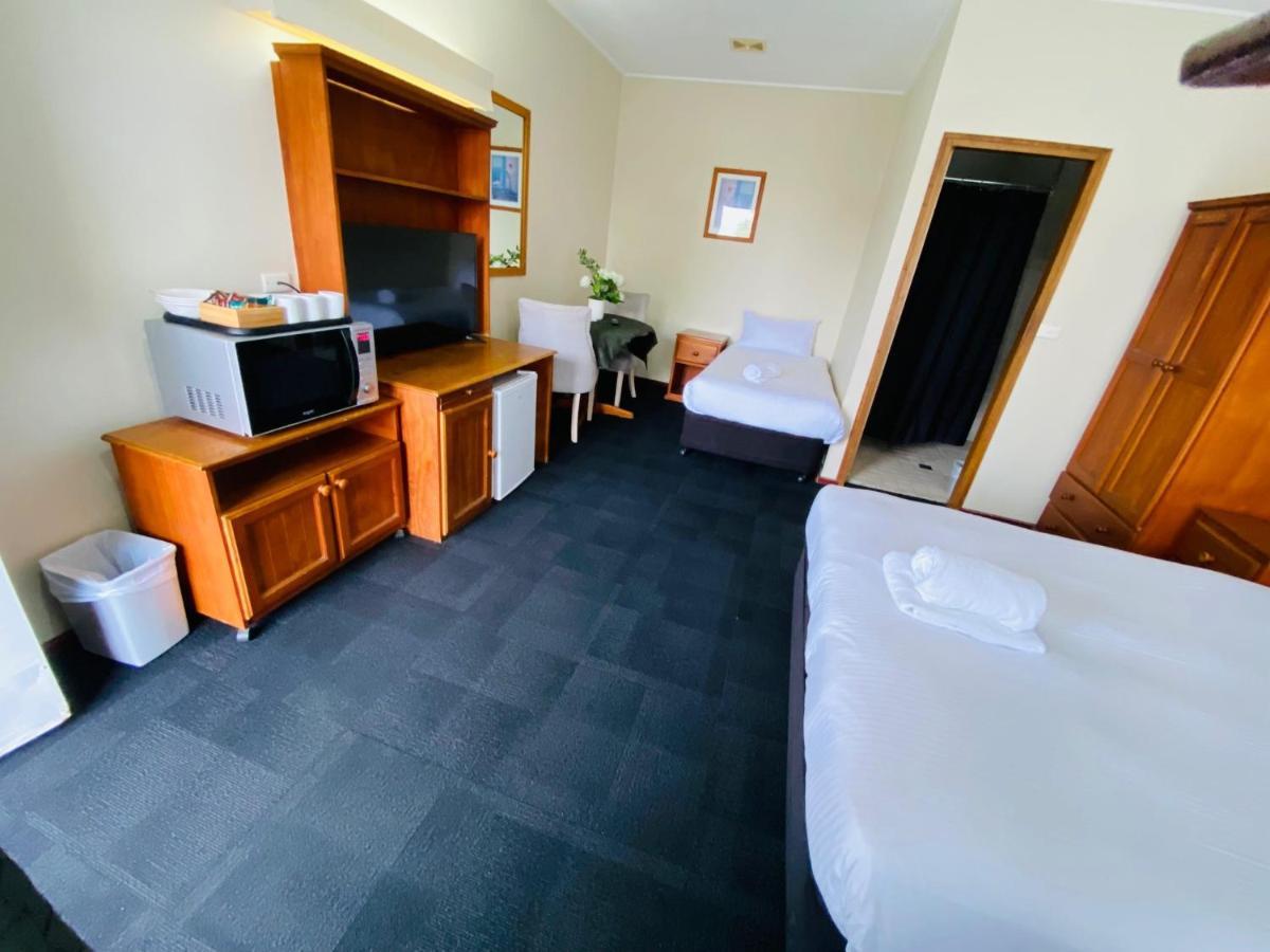 Nowra Motor Inn Bagian luar foto