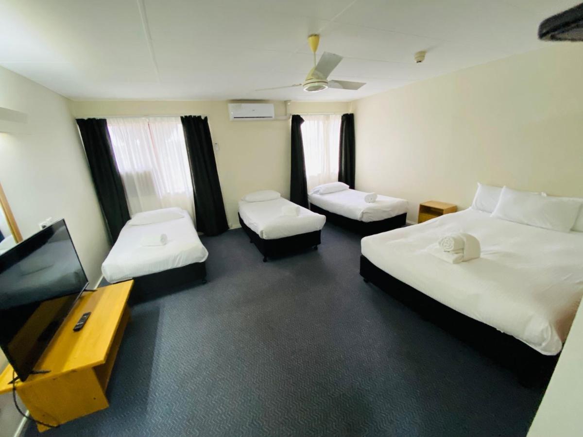 Nowra Motor Inn Bagian luar foto