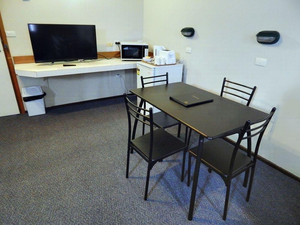 Nowra Motor Inn Bagian luar foto
