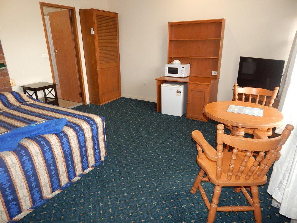 Nowra Motor Inn Bagian luar foto